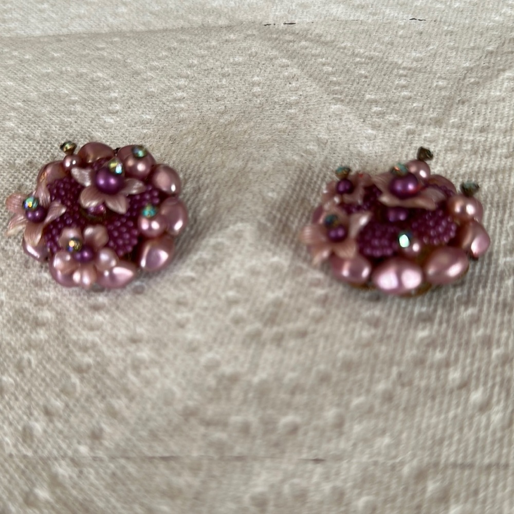 Women clap on earrings by beau jewels